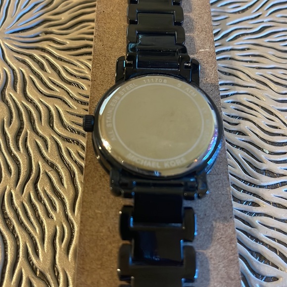 Black Michael Kors Watch (All Stainless Steel) * FINAL PRICE * - Picture 6 of 10